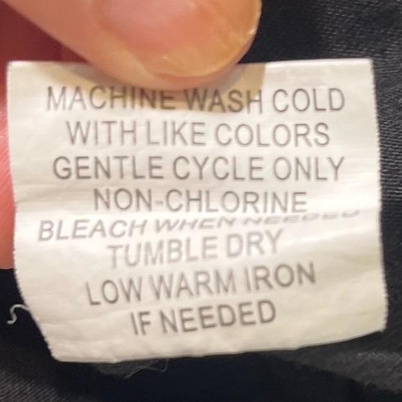 Bushwick Supply clothing t shirt with Colorful Graphic Skull with Palm Trees - Picture 6 of 6